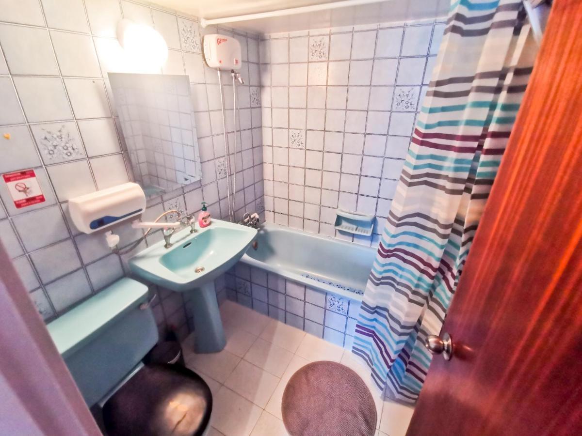 Flirty Flamingo Seaview Seafront Apartment Lárnaka Kültér fotó